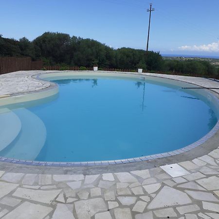 Agriturismo Gli Olivastri Aglientu Exterior foto