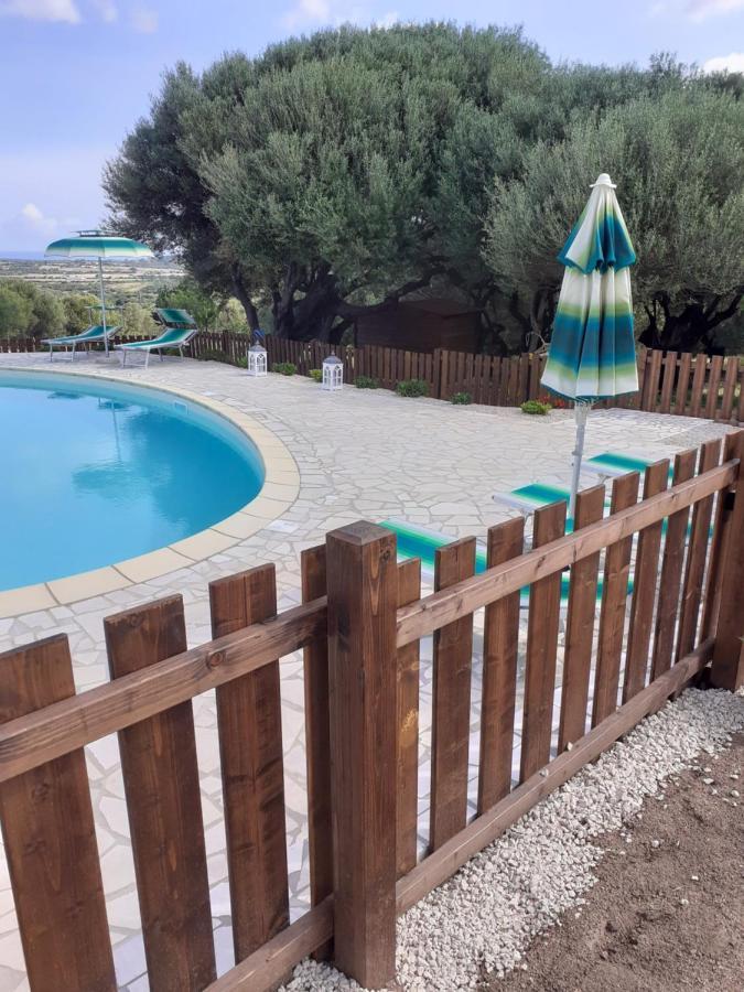 Agriturismo Gli Olivastri Aglientu Exterior foto